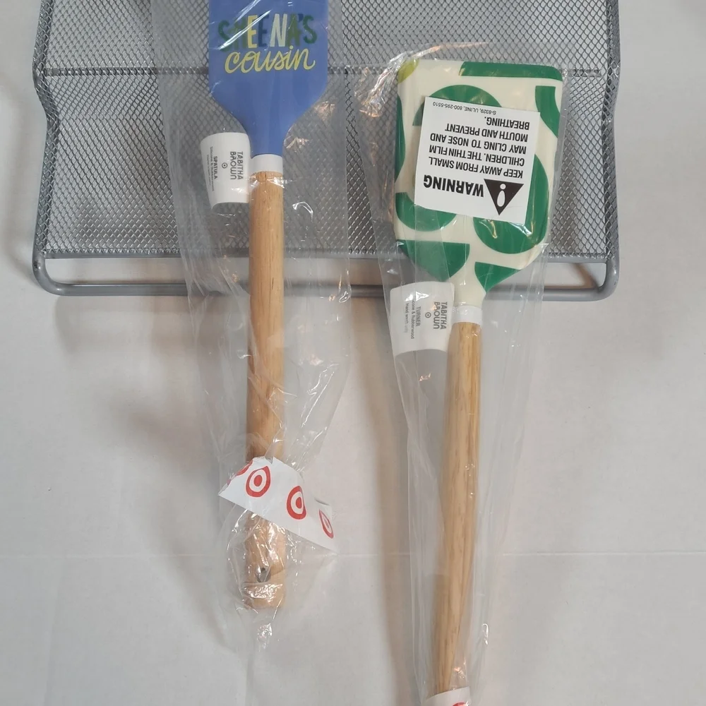 Tabatha Brown Blue and Green Silcone Spatula/Scrapper NIP